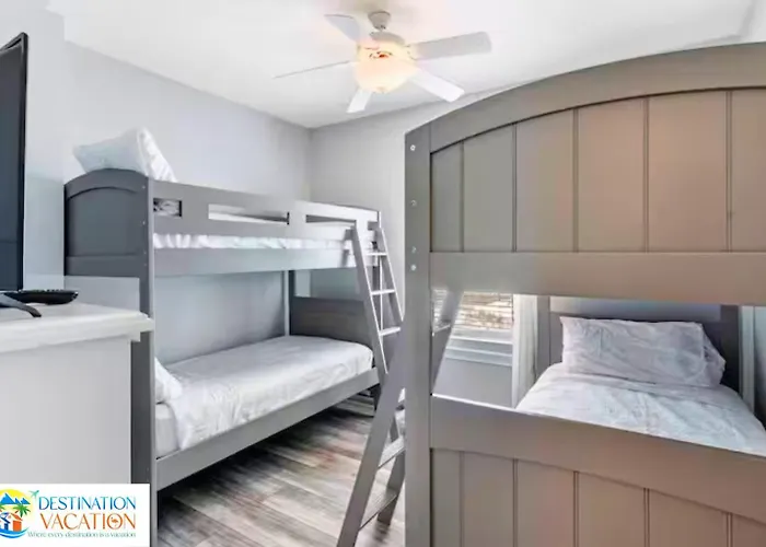 Luxury Beachfront Retreat 5br, Pool, Sleeps 12 Gulf Shores