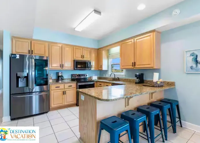 Luxury Beachfront Retreat 5br, Pool, Sleeps 12 Apartment