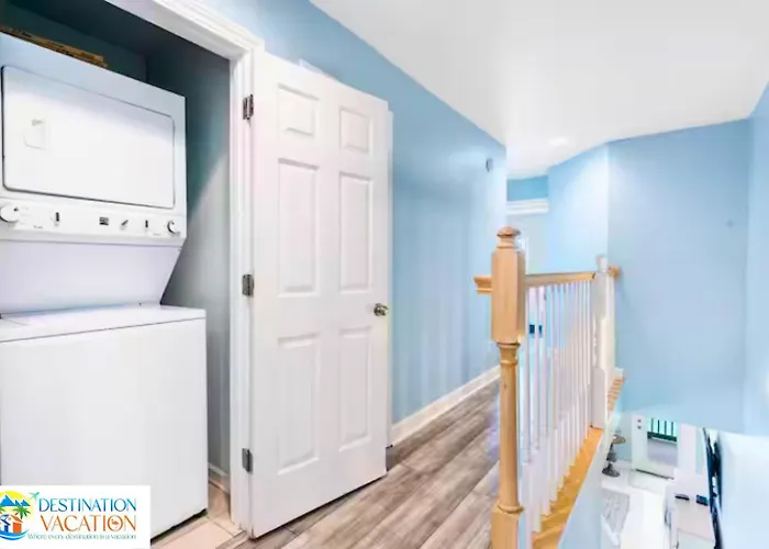 Luxury Beachfront Retreat 5br, Pool, Sleeps 12 Apartment *